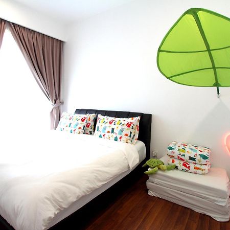 Ferienwohnung Afiniti Residensi Legoland Medini Nusajaya  Exterior foto